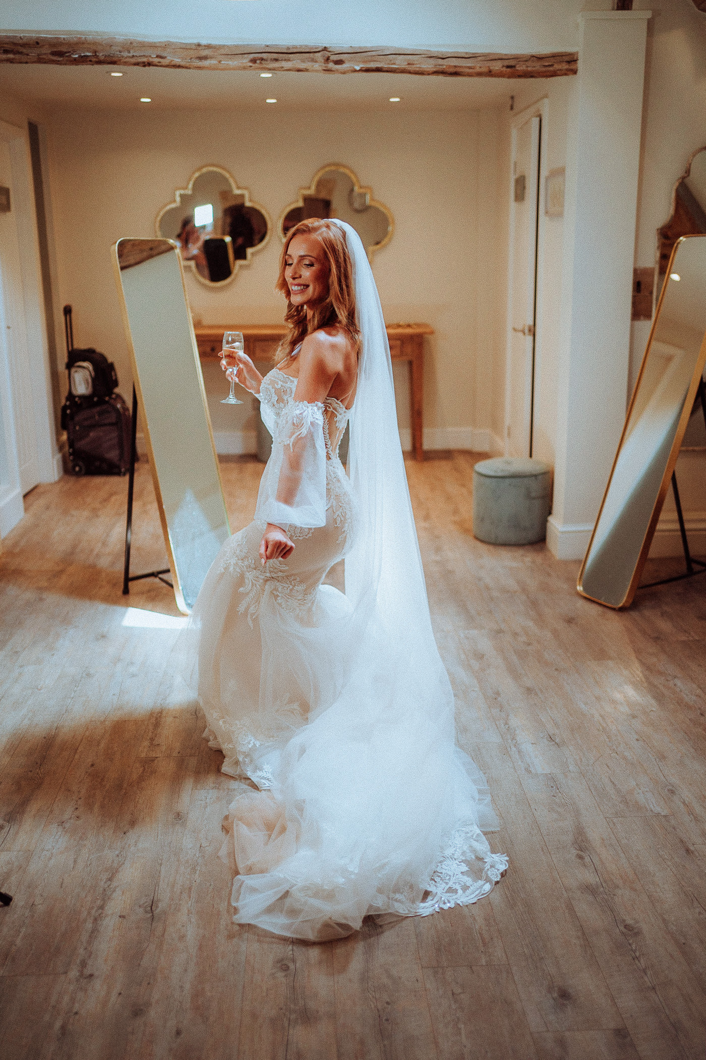 LAPSTONE BARN WEDDING PHOTOGRAPHY 018 LAPSTONE BARN WEDDING PHOTOGRAPHY 018